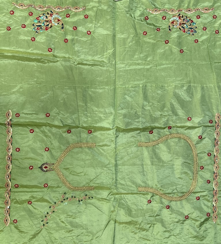 Pure bandhani dupatta with Gadhwal silk Lehengacholi 