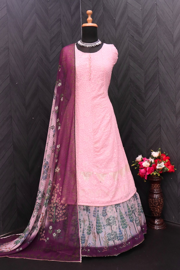  Party Wear Salwar Kameez in Pink and Majenta with Thread work