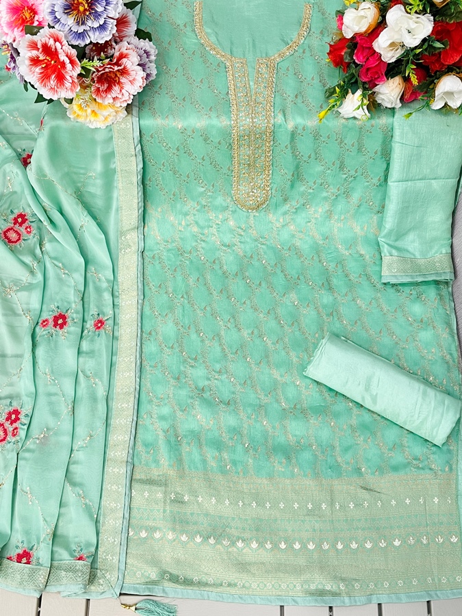 SALWAR SUITS COLLECTION