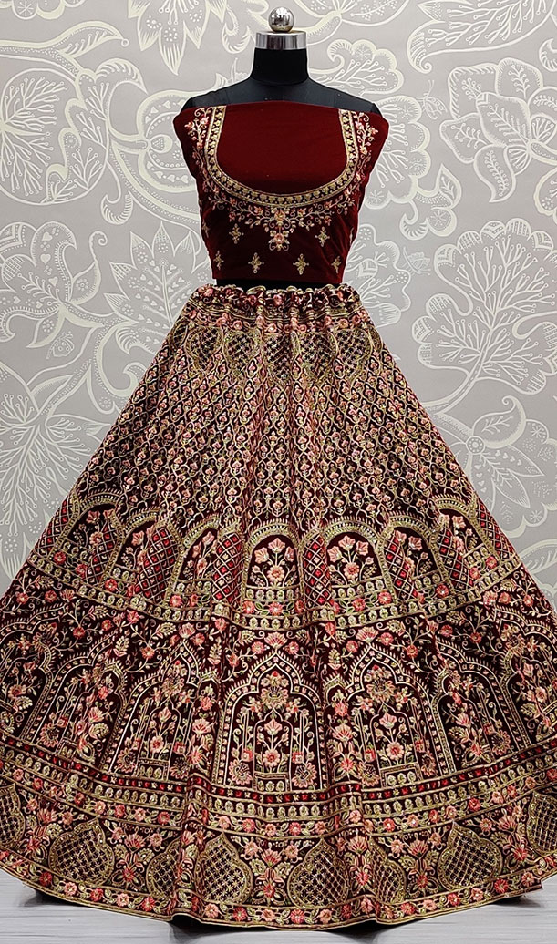  Flaired bridal Lehengacholi 