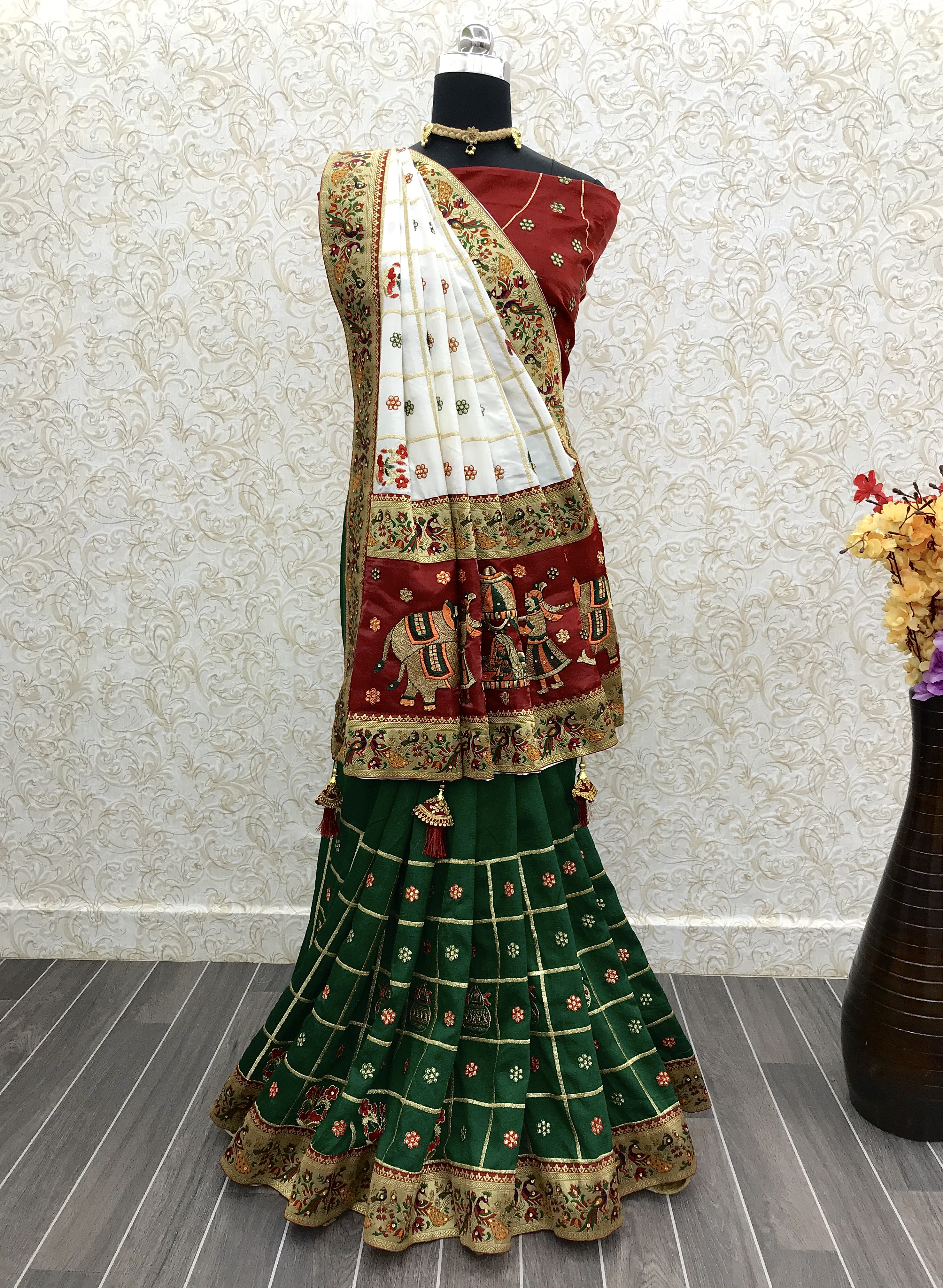 Traditional Panetar Patola Silk Saree