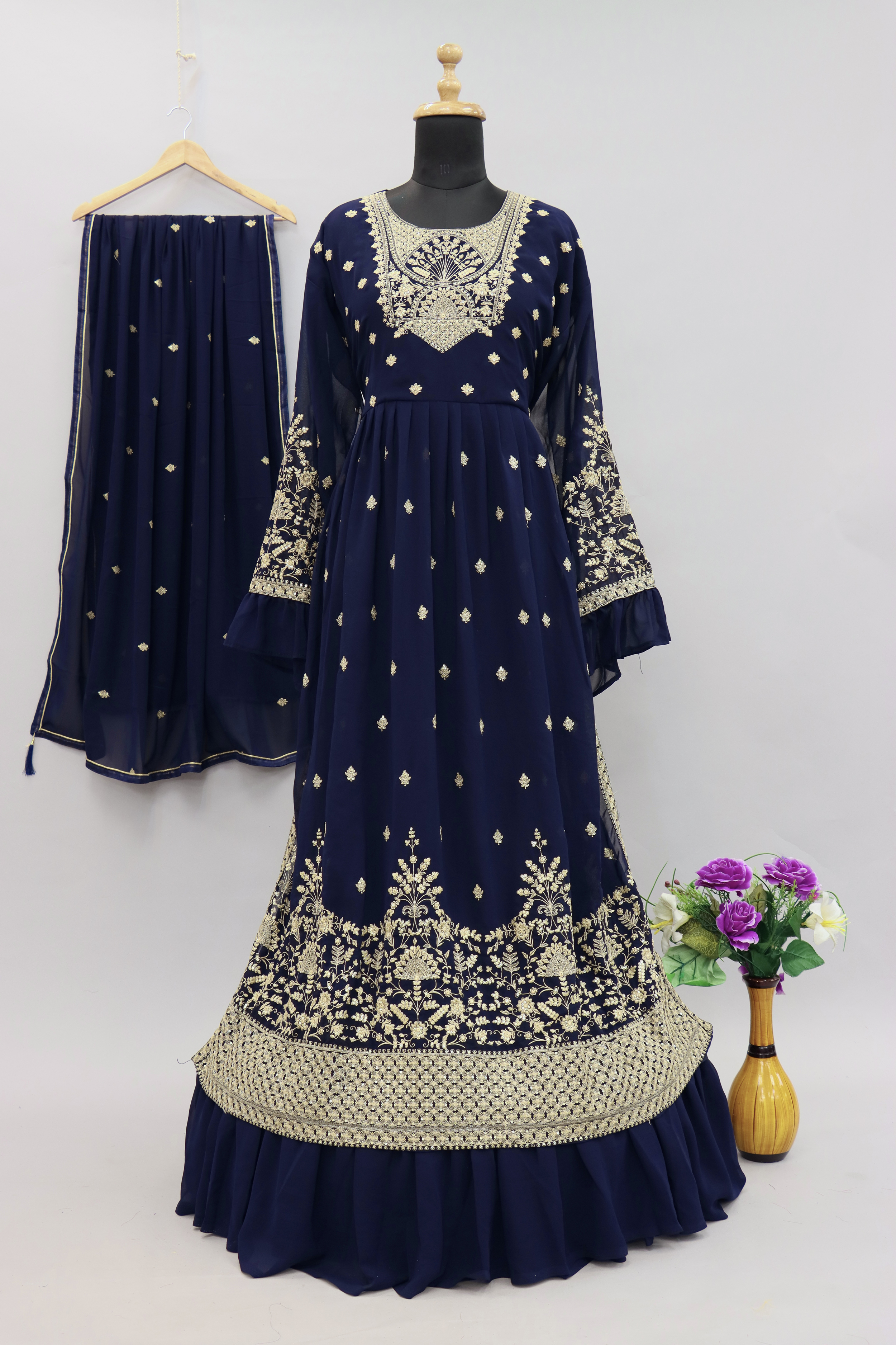 BEAUTIFUL HEAVY FAUX GEORGETTE SUIT